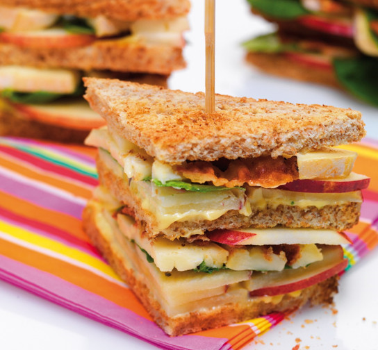 Club Sandwich Au Reblochon A Vos Assiettes