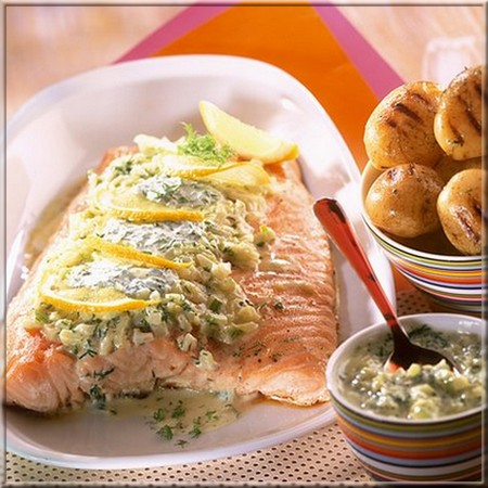 filet_de_saumon_de_norvege_grille_a_la_creme_de_fenouil_tiede_