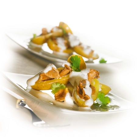 Pompadour farcies aux champignons, sauce au lait de coco