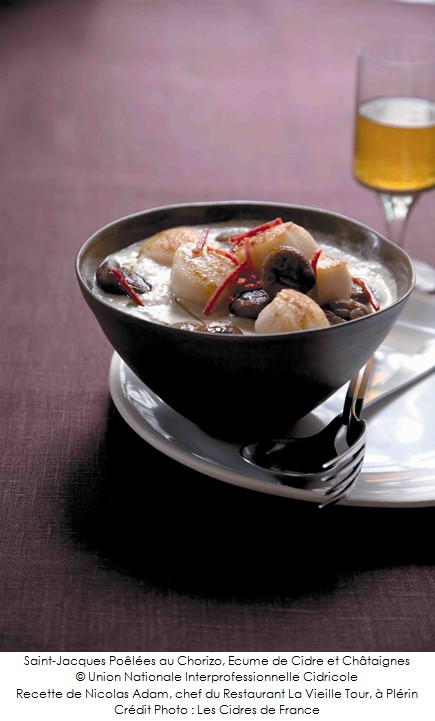 saint_jacques_poelees_au_chorizo_ecume_de_cidre_et_chataignes_