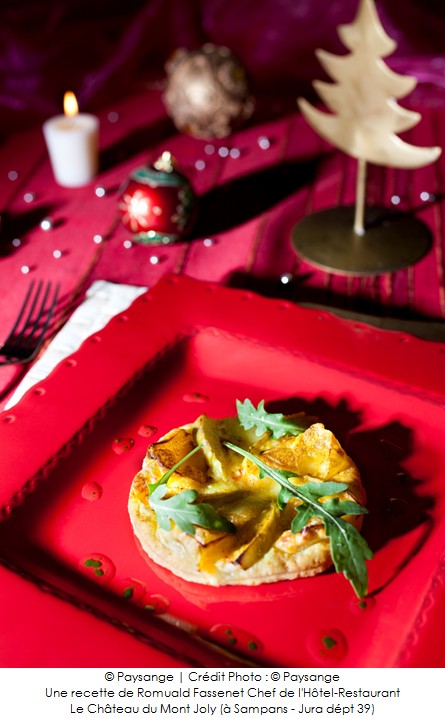 tarte_fine_au_fromage_roucoulons_et_sa_vinaigrette_au_macvin_
