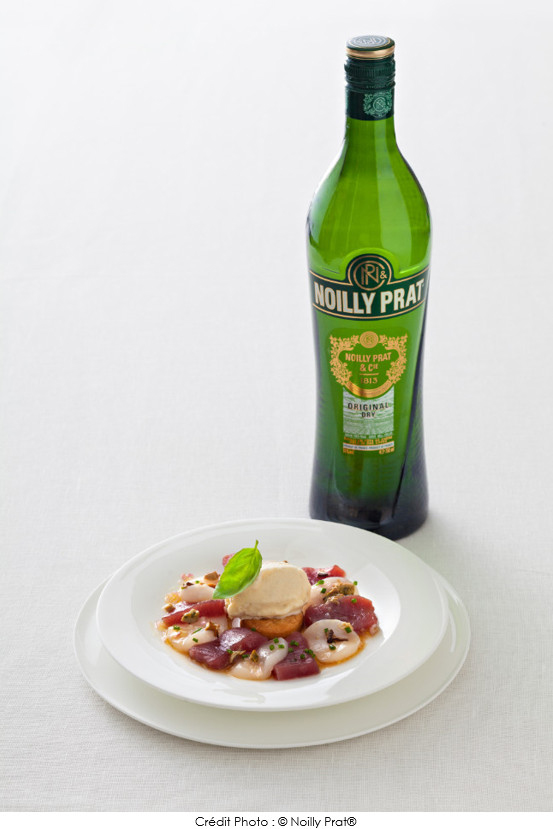saint-jacques_marinees_et_fume_de_bonite_glace_et_caramel_de_noilly_prat