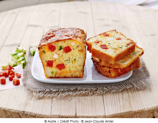 cake_a_la_feta_courgette_et_pepites_de_chorizo_aoste