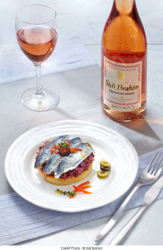 sable_au_thym_sardines_grilles_et_compotee_d_oignons_en_anchoiade