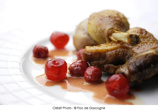 oie_fermiere_du_gers_aux_cerises_flambees_au_floc_de_gascogne_blanc