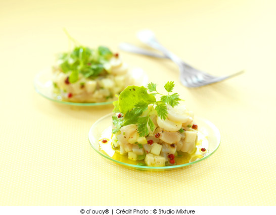 tartare_frais_de_coeurs_de_palmiers_noix_de_saint_jacques_avocat_et_pamplemousse_rose