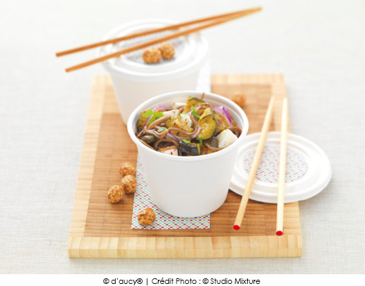 nouilles-soba-aux-courgettes-grillees-et-chevre-frais