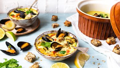 Soupe de moule au bouillon provençal croûtons