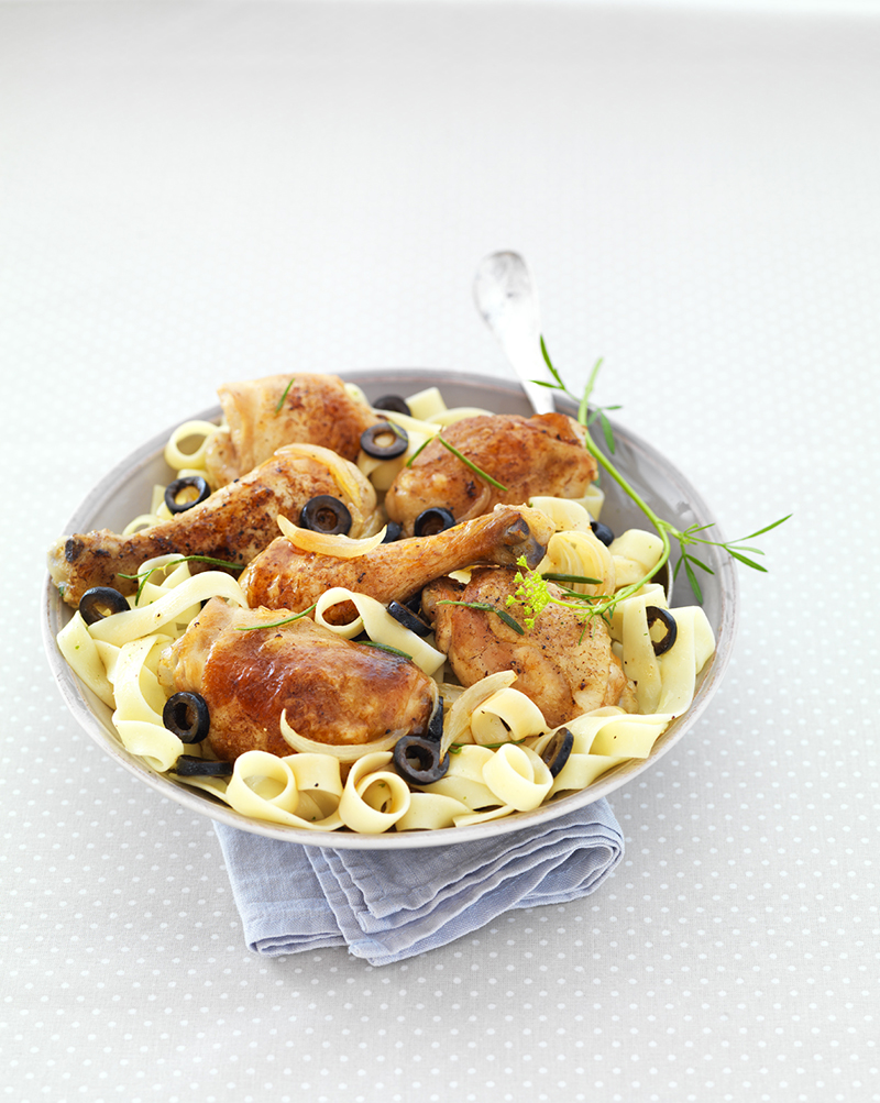 Poulet moutarde, olives noires herbes de Provence