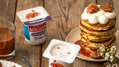 Pancakes yaourt figue caramel, crème montée figues rôties
