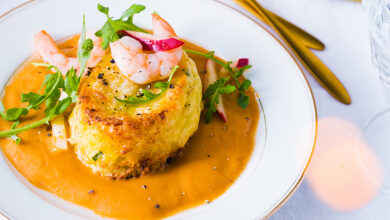 Soufflés au crabe, sauce bisque