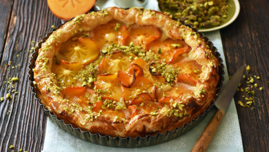 Tarte rustique kakis pistaches