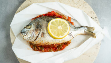 Papillotes de daurade basquaise