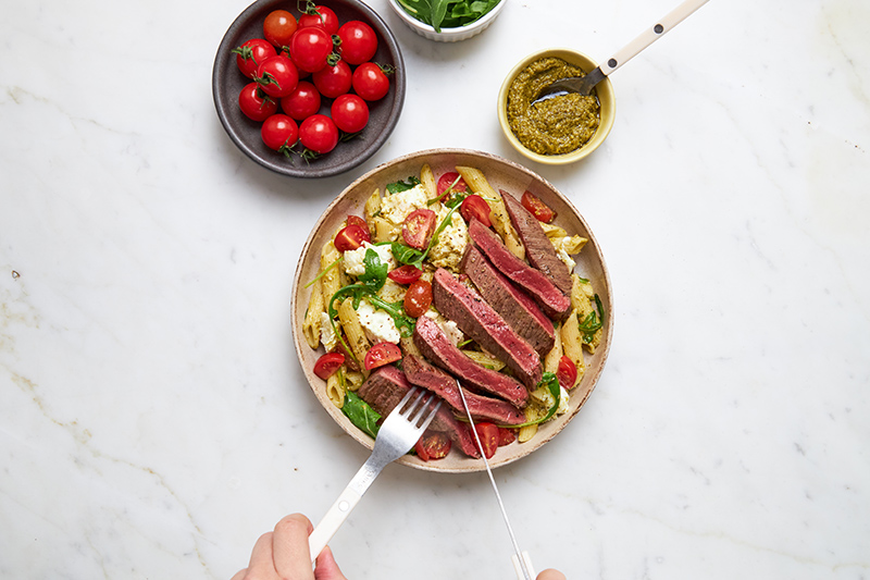 Bifteck salade de pâtes à l’italienne