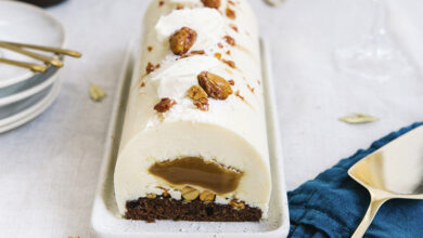 Bûche crème d’Isigny AOP, caramel cacahuètes