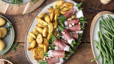 Pommes de terre four, fagots haricots, tranches Speck Alto Adige IGP