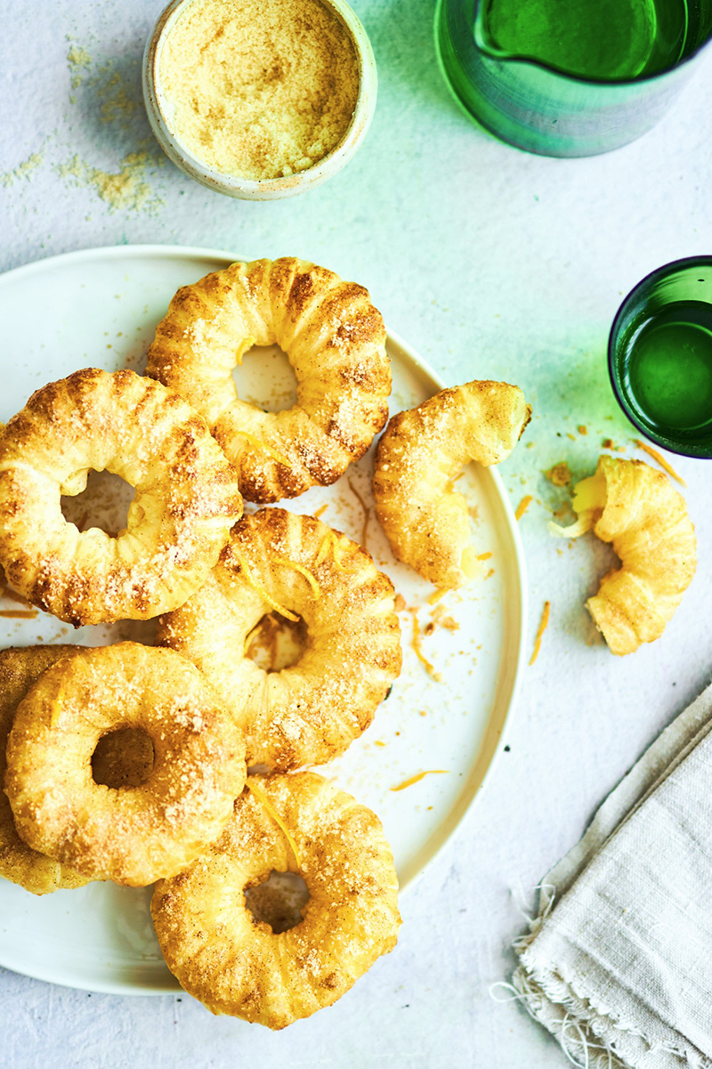 Beignets de pomme parfumés cannelle zestes d’orange Bio