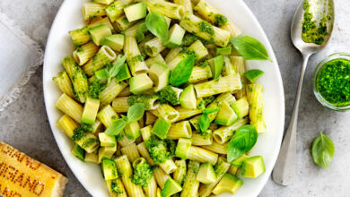 Pâtes au pesto et à l’avocat