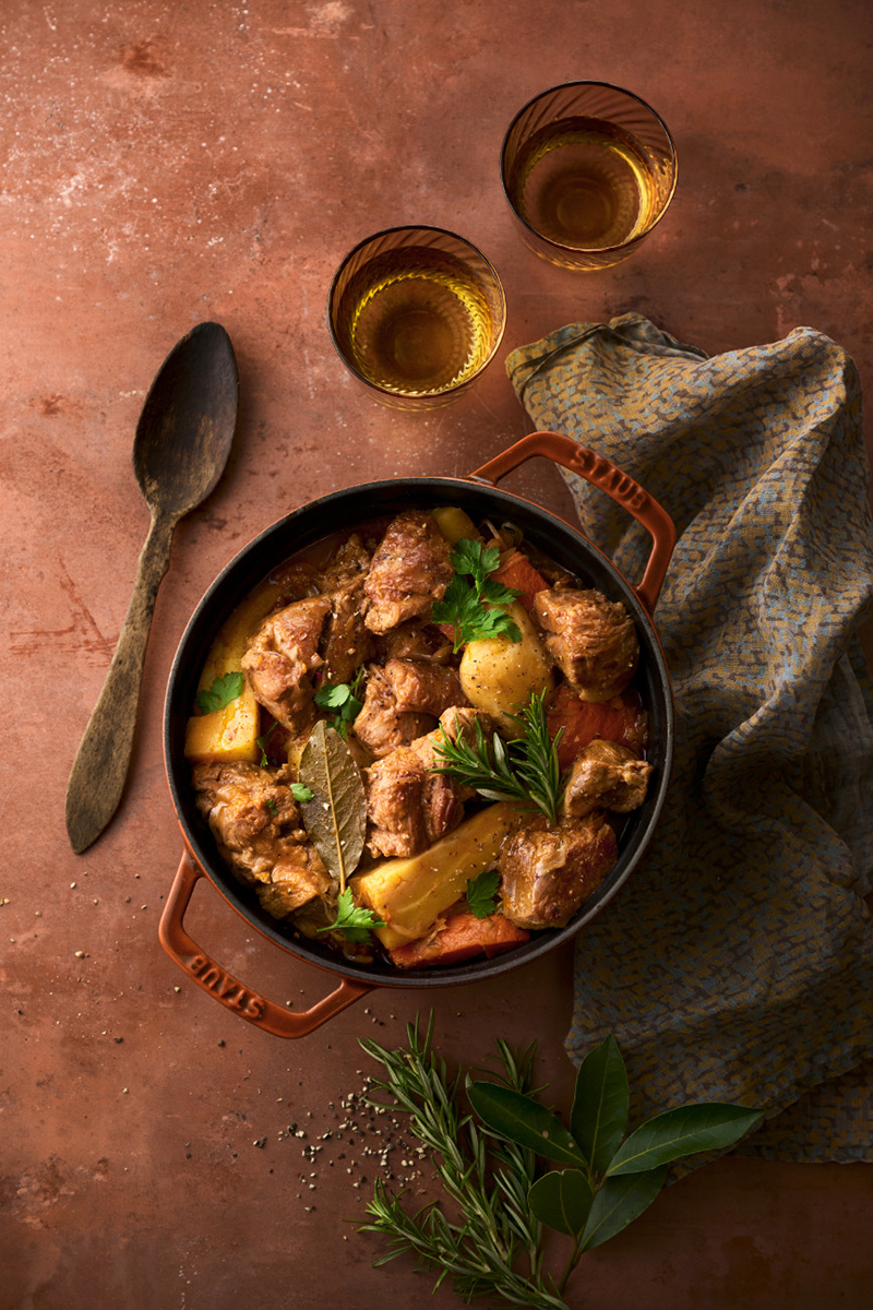 Cocotte d’automne au collier de veau, panais, potimarron et topinambours