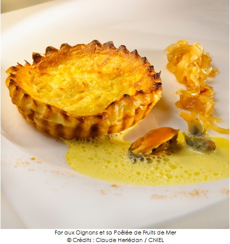 far_aux_oignons_et_sa_poelee_de_fruits_de_mer_