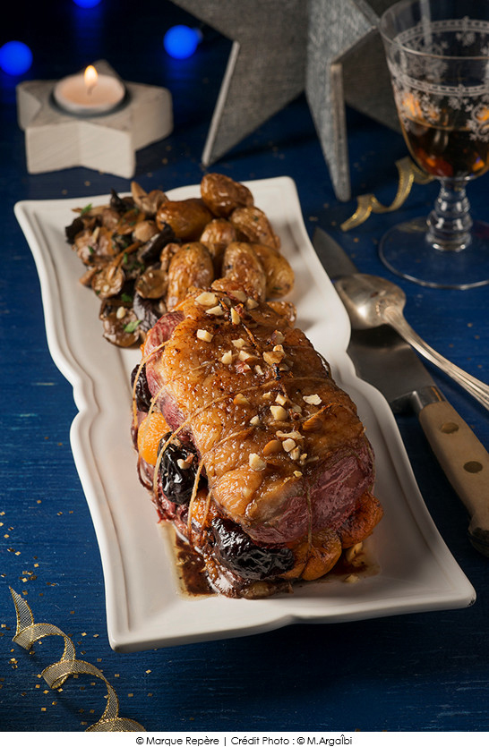 roti_de_magret_de_canard_aux_fruits_secs_et_sa_poelee_forestiere