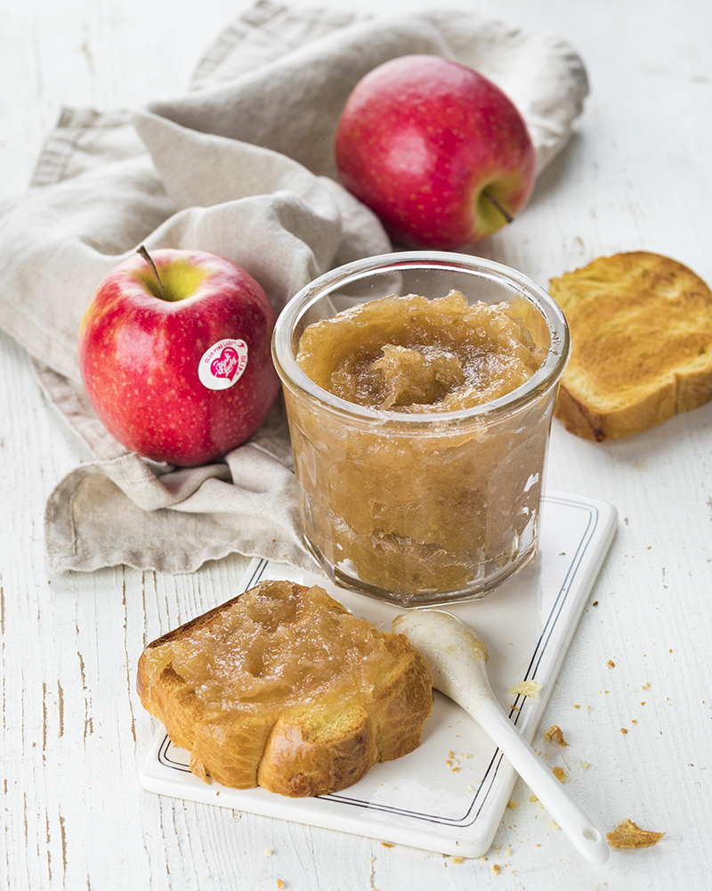 confiture de pink lady rhubarbe et rose