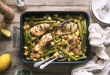 Poulet miel citron, pommes de terre primeur rôties asperges